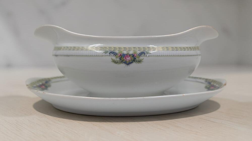 Noritake Montclare Gravy Boat Underplate Vintage Japan Fine China Vintage 1930s